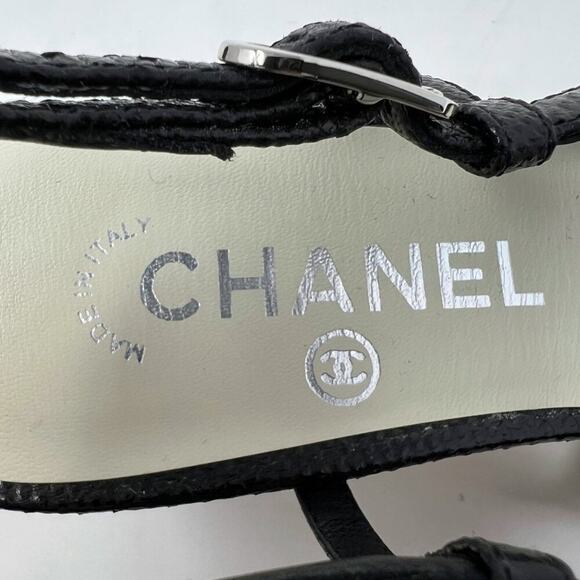 Chanel Black Textured Leather Cap Toe Slingback Pumps – Size 37.5 - Picture 6 of 11